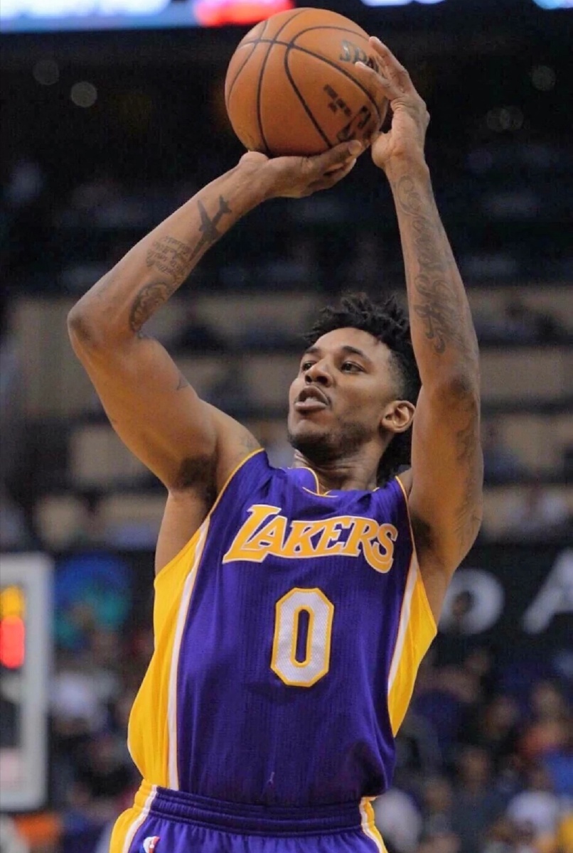 苏亚雷斯：很可惜来到亚泰的目标没办法实现；在这我感到幸福（苏亚雷斯：在亚泰未能完成目标令人遗憾，但我在这里很幸福）