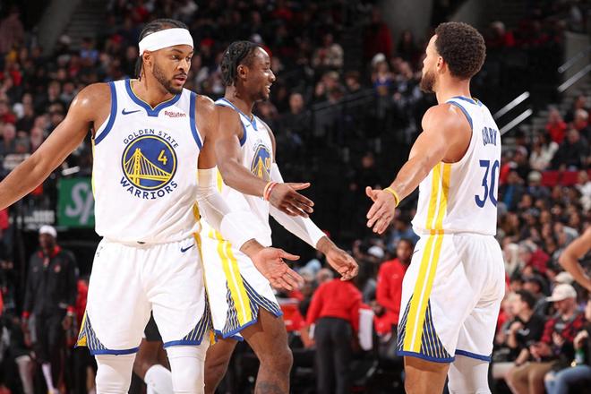 曼联拉什福德破门助球队获胜（拉什福德建功助曼联取胜）