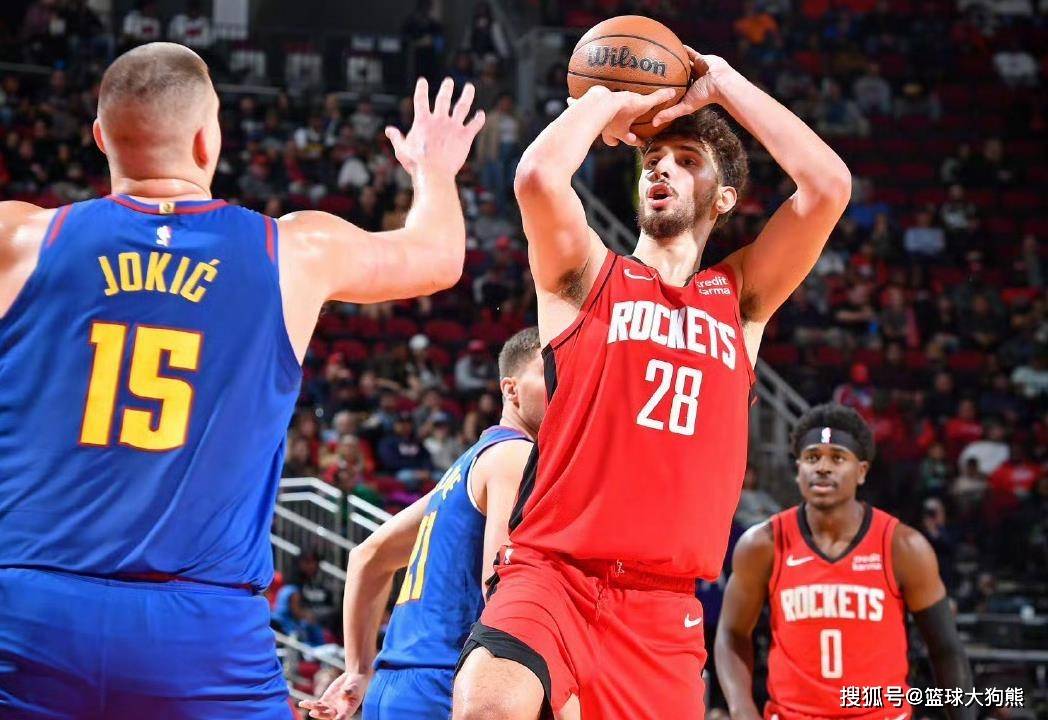 帕森斯称邓肯排名高于科比引热议（帕森斯断言邓肯高于科比，争议四起）