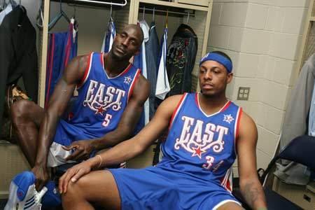 意媒：布雷默和鲁加尼今日参与全队合练，弗拉霍维奇在旁观看（意媒：布雷默与鲁加尼今日随队合练，弗拉霍维奇在场边观望）